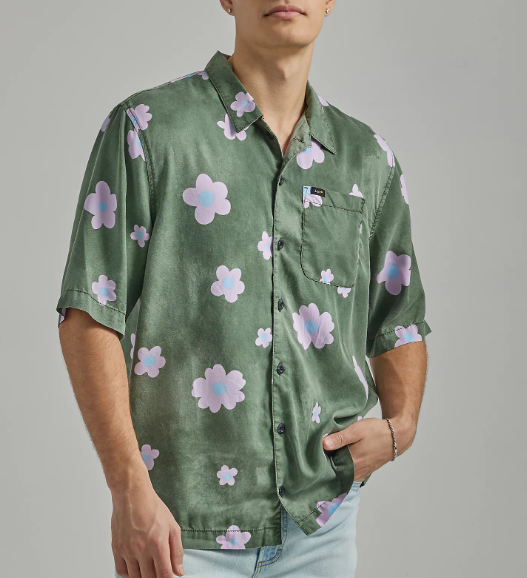 Men's Oversized Floral Shirt in Fort Green Floral