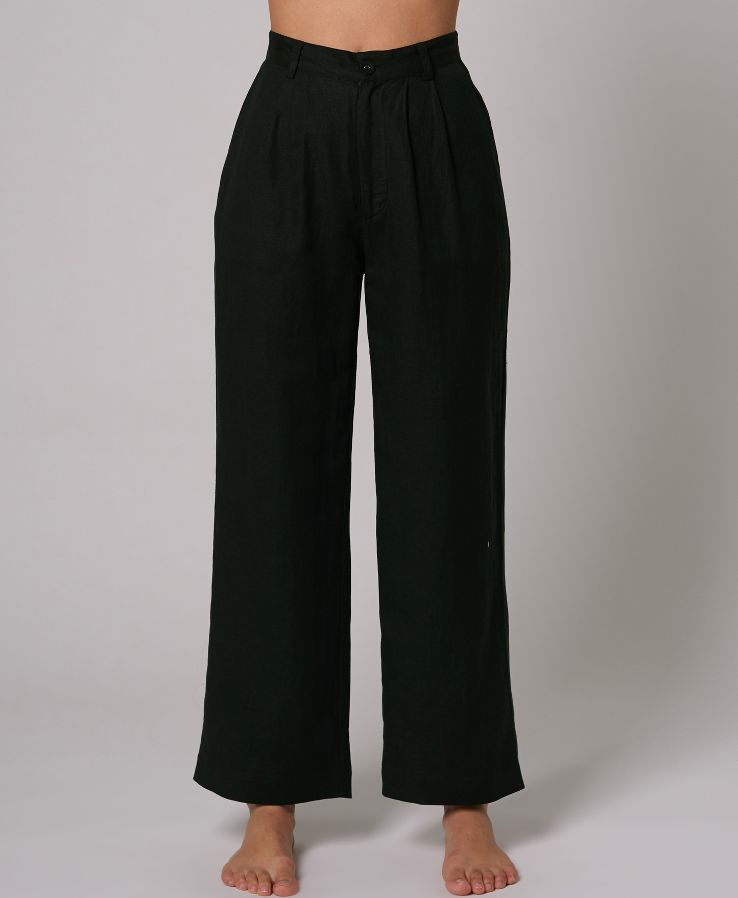 Chloe Pleat Linen Pant - Faded Black