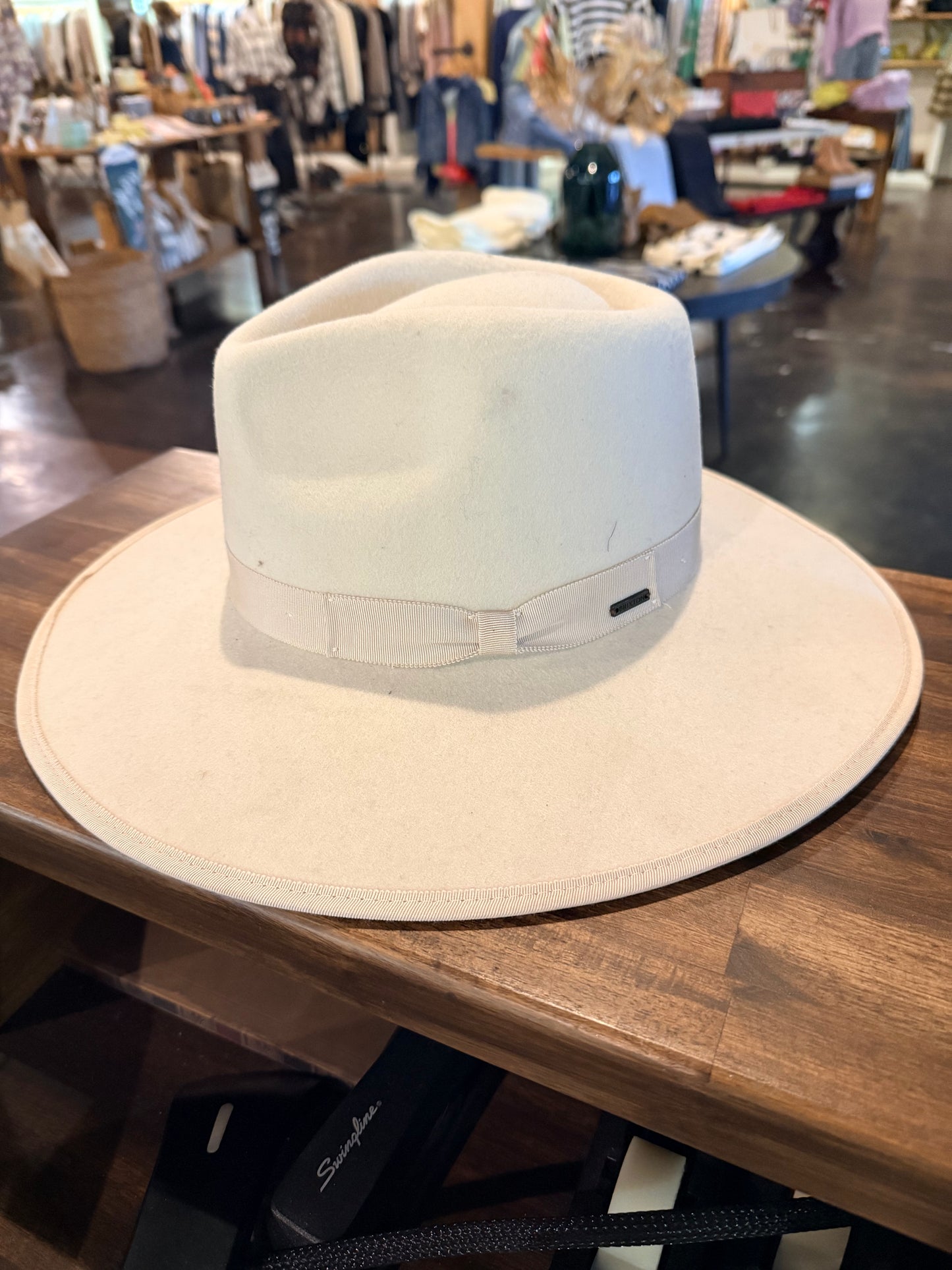 Jo Rancher - Dove
