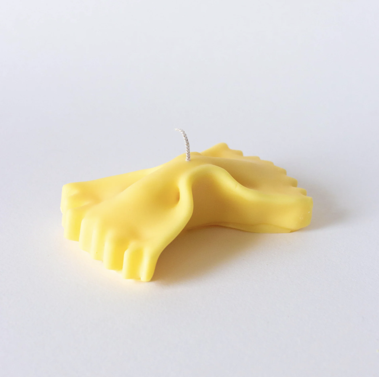 Farfalle Candle