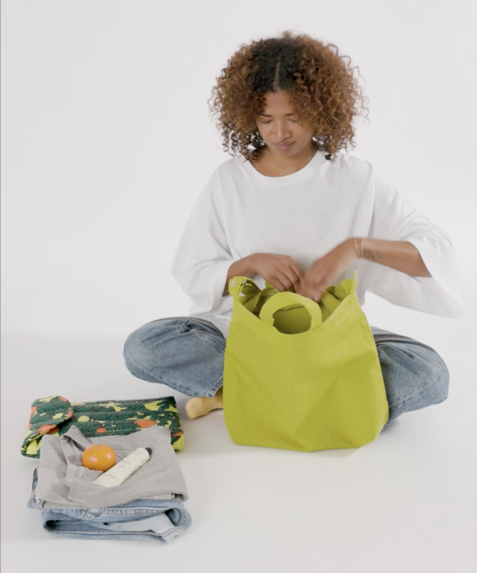 Horizontal Zip Duck Bag - Lemongrass