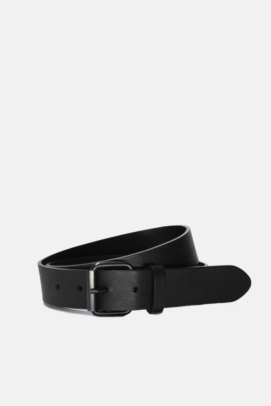 Black belt on a light gray background