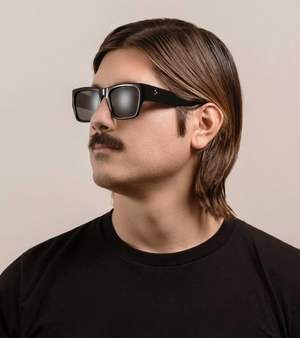 Rufio Sunglasses - Black / Green Polarized