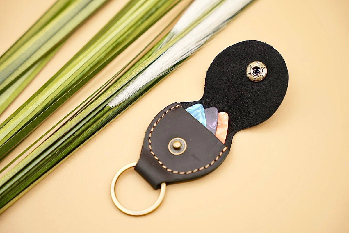 Leather Airtag Holder Organizer