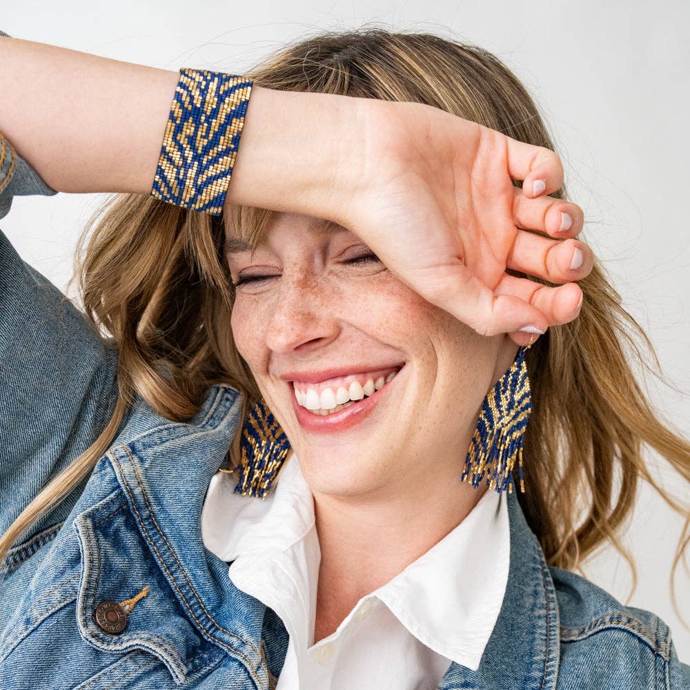 Brooklyn Tiger Print Beaded Stretch Bracelet Navy