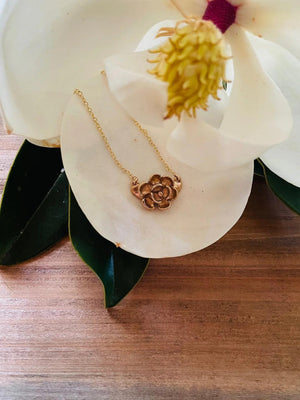 Magnolia Double Attached Necklace