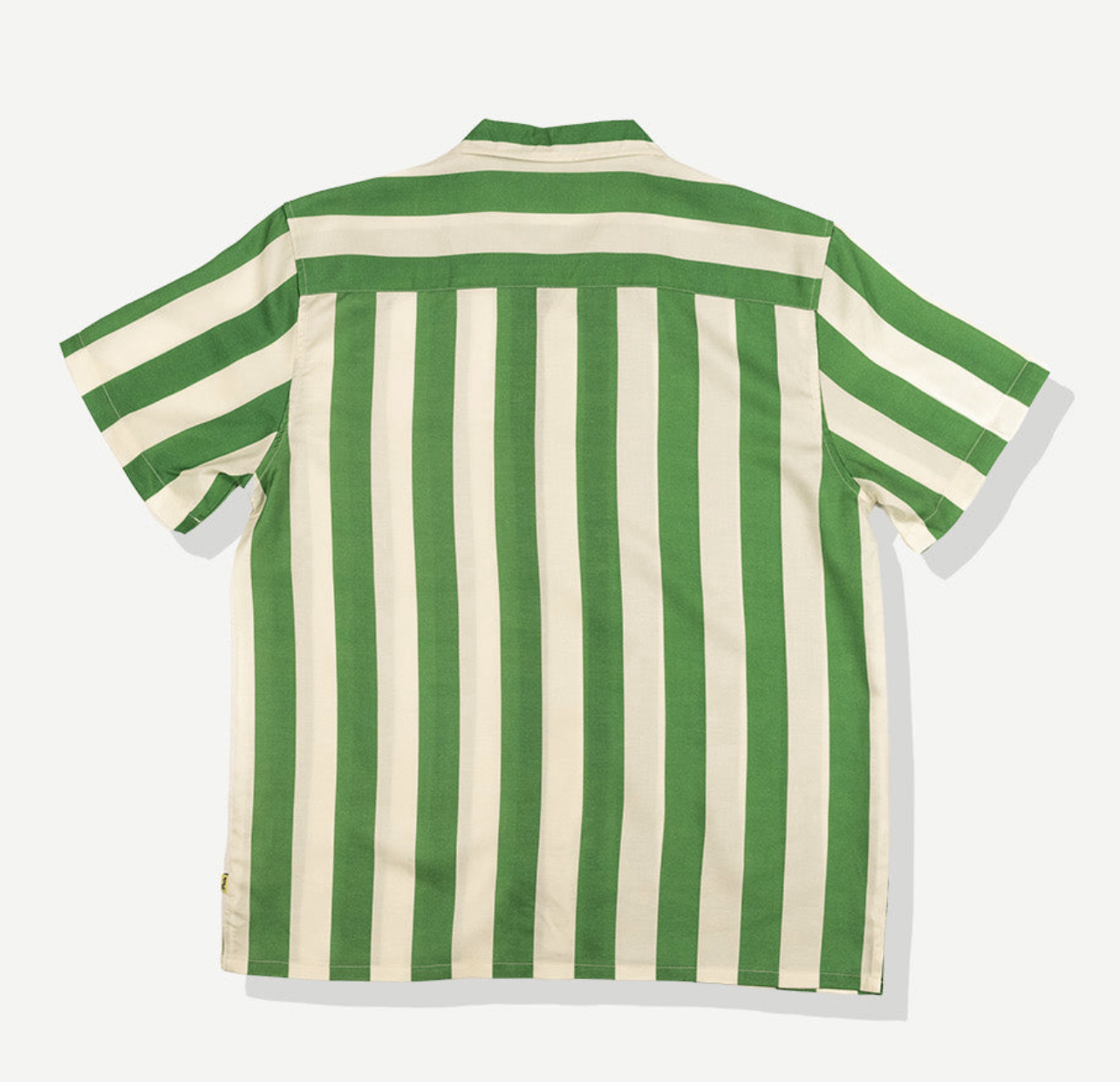 Traveler Buttonup Shirt - Green