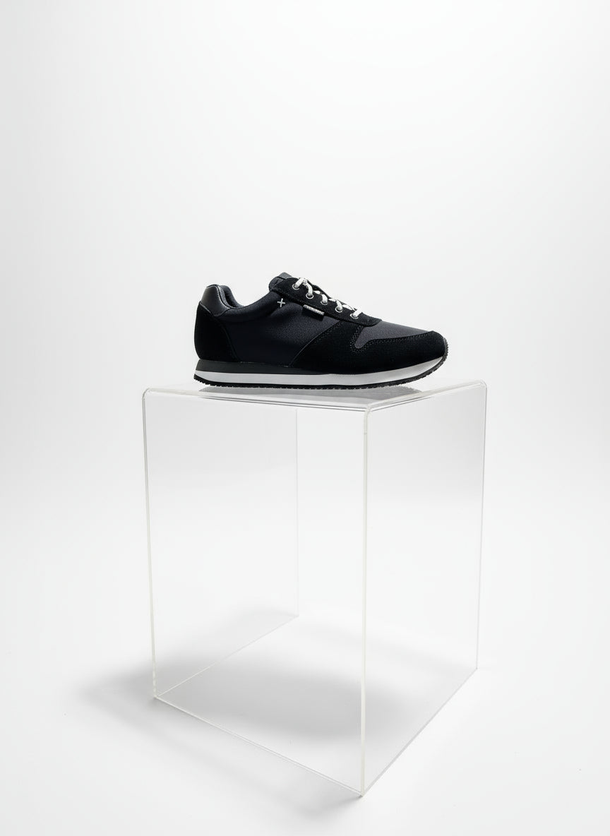 HARI MARI-DOS SANTOS RETRO RUNNER-BLACK