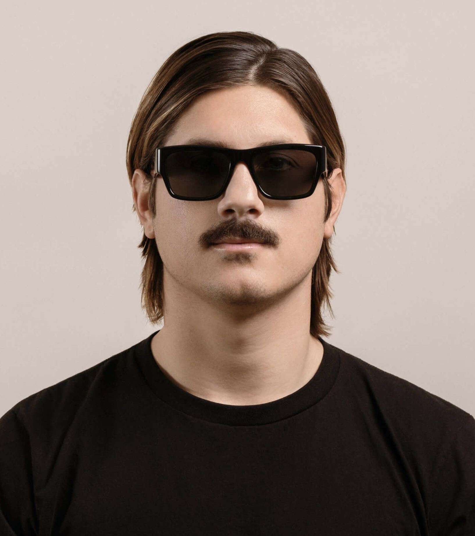 Rufio Sunglasses - Black / Green Polarized