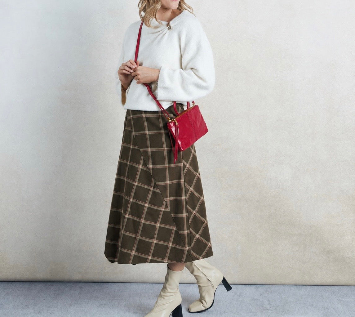 True Red Sable Crossbody -Polished Leather