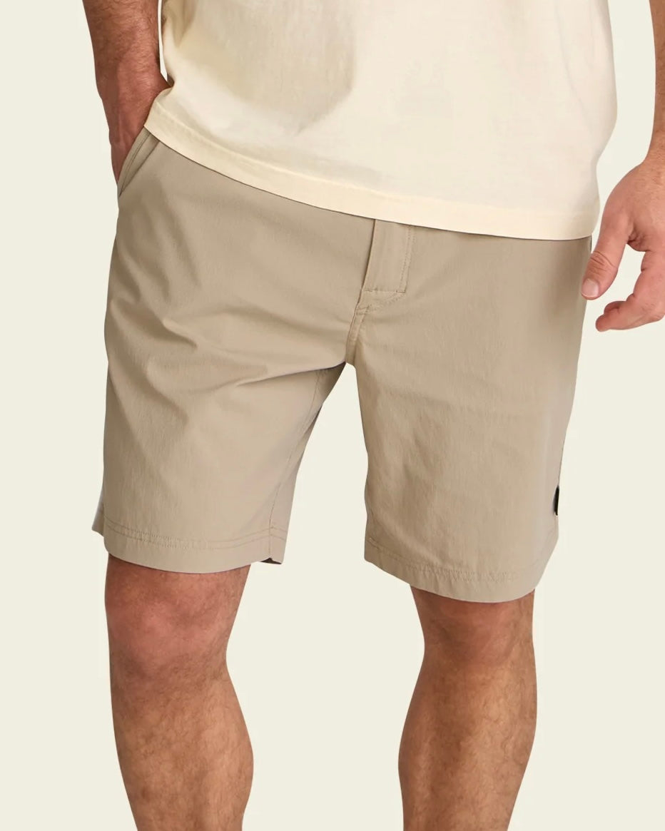 Winter Twig 8” Horizon Tech Shorts