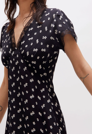 Short Floral Dress - Black