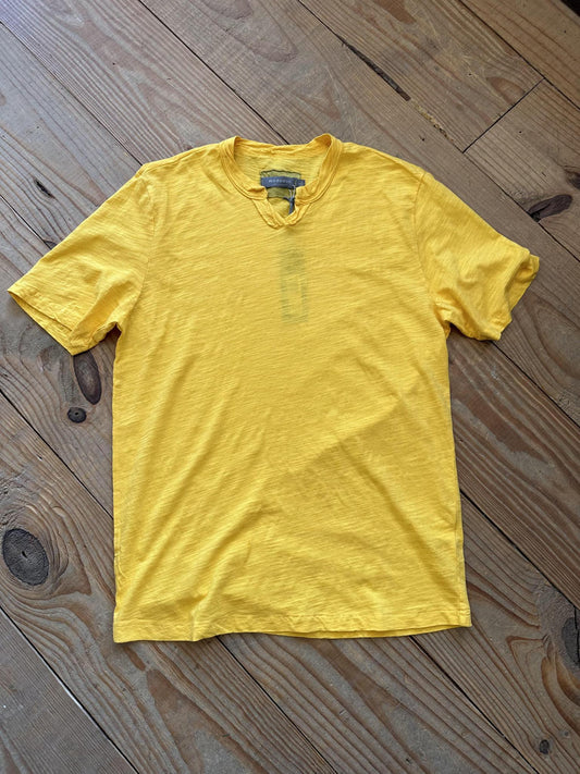 Malibu Notch V Tee - Golden Sun