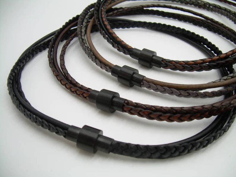 The Maverick Necklace