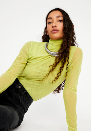 Sheer Fitted Turtleneck - Green