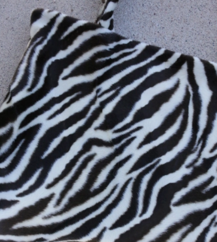 Zebra Tote - Black/White
