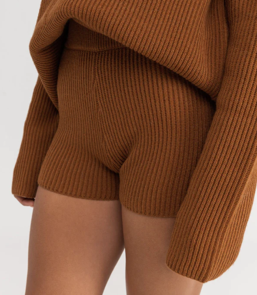 Classic Knit Short - Caramel