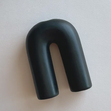 Arch Taper Candle Holder - Black