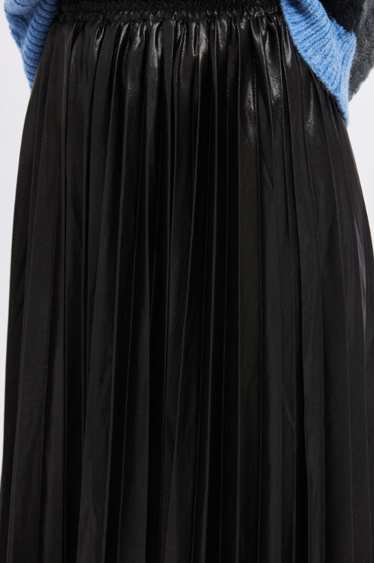 Elle Midi Skirt - Black