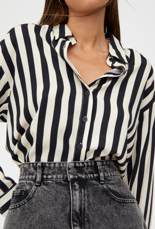 Stripe Print Shirt in Lightweight Fabric - Black and White