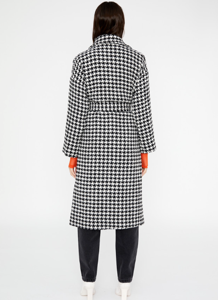 Long Button Down Coat - White Houndstooth