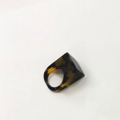 Icon Statement Ring - Classic Tortoise - Genterie Supply Co.